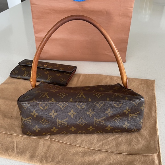 AUTHENTIC VINTAGE LOUIS VUITTON 90s 2000s Style Purse +wallet - Picture 9 of 16